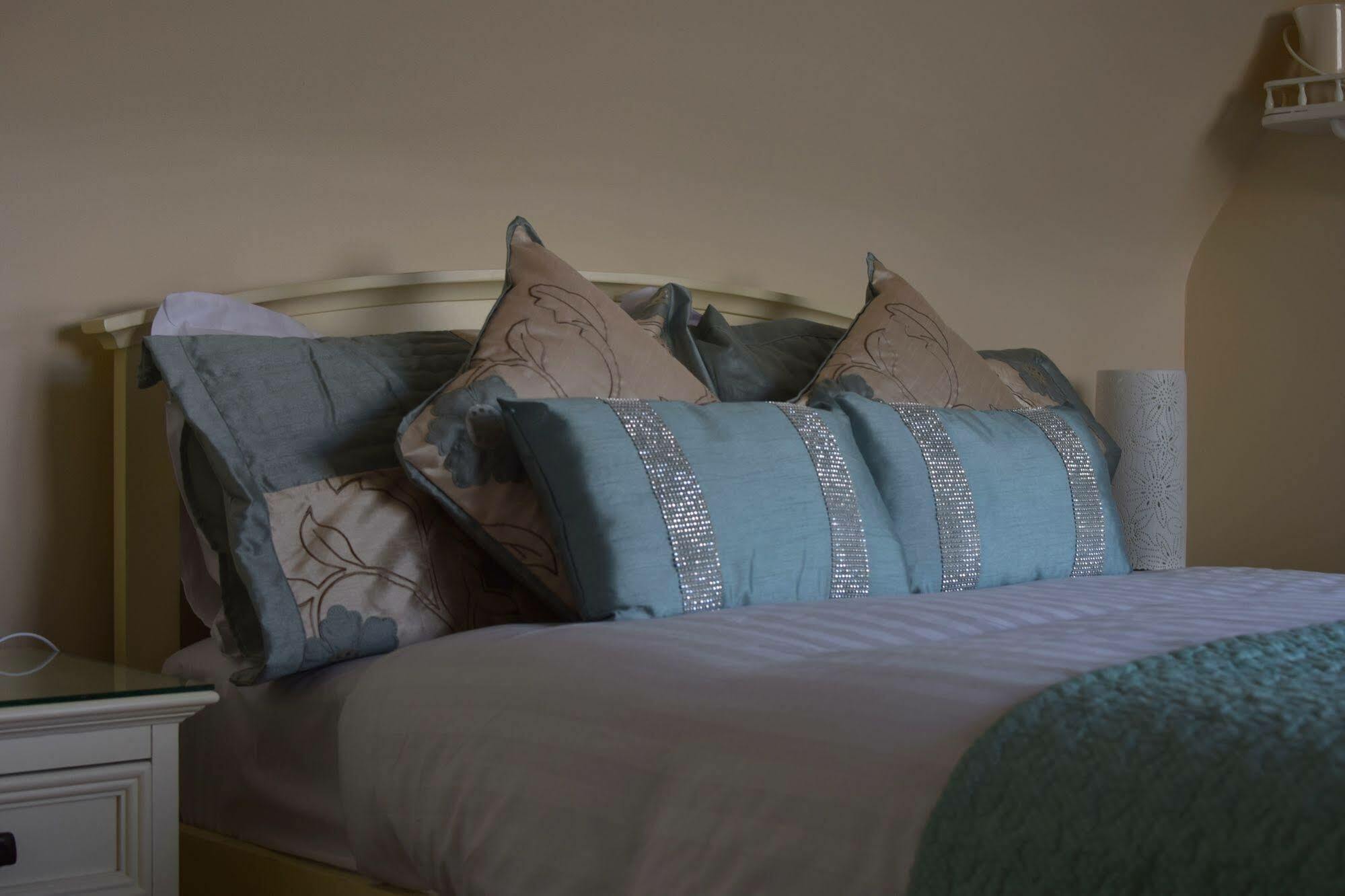 Fernhill House Tramore B&B Ngoại thất bức ảnh